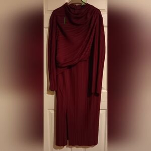 Elegant Burgundy Long Sleeve Dress